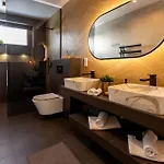 Porta Iii - Privat Pool And Jacuzzi * Balatonalmádi