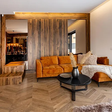 Porta Iii - Private Pool And Jacuzzi Villa Balatonalmadi