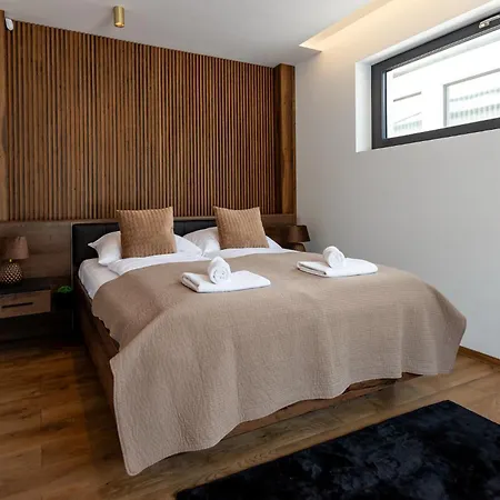 Porta Iii - Privat Pool And Jacuzzi *