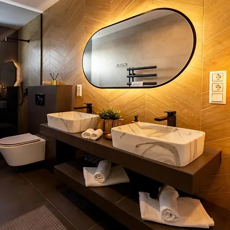 Porta Iii - Private Pool And Jacuzzi *