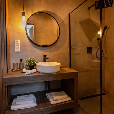 Porta Iii - Privat Pool And Jacuzzi * Балатональмади