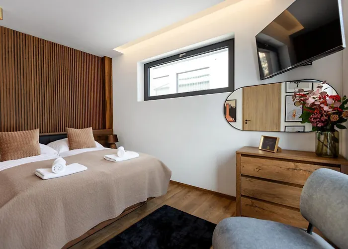 Villa Porta Iii - Privat Pool And Jacuzzi *