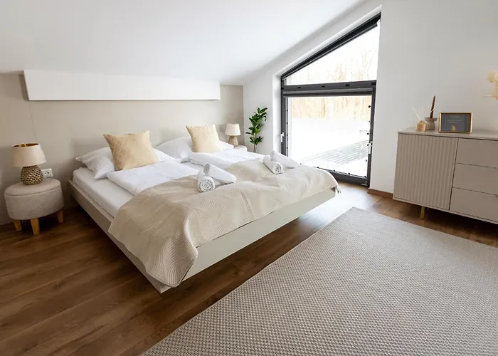 Porta Iii - Privat Pool And Jacuzzi Villa