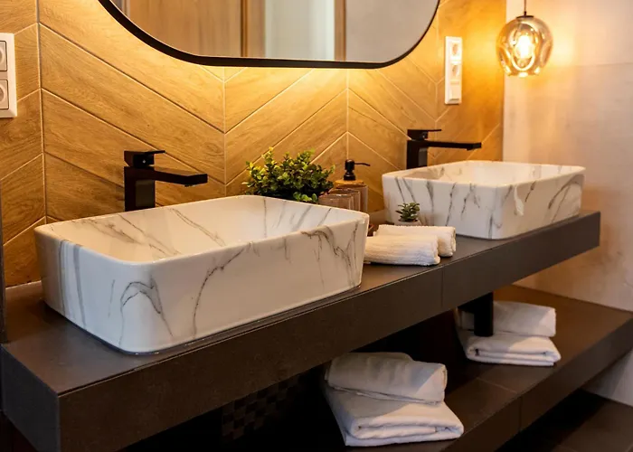 Porta Iii - Privat Pool And Jacuzzi ヴィラ *