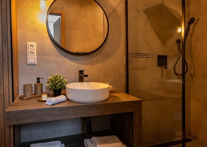 Porta Iii - Privat Pool And Jacuzzi * Balatonalmádi